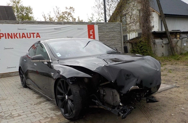 Tesla Model S cena 69900 przebieg: 120025, rok produkcji 2019 z Lędziny małe 352